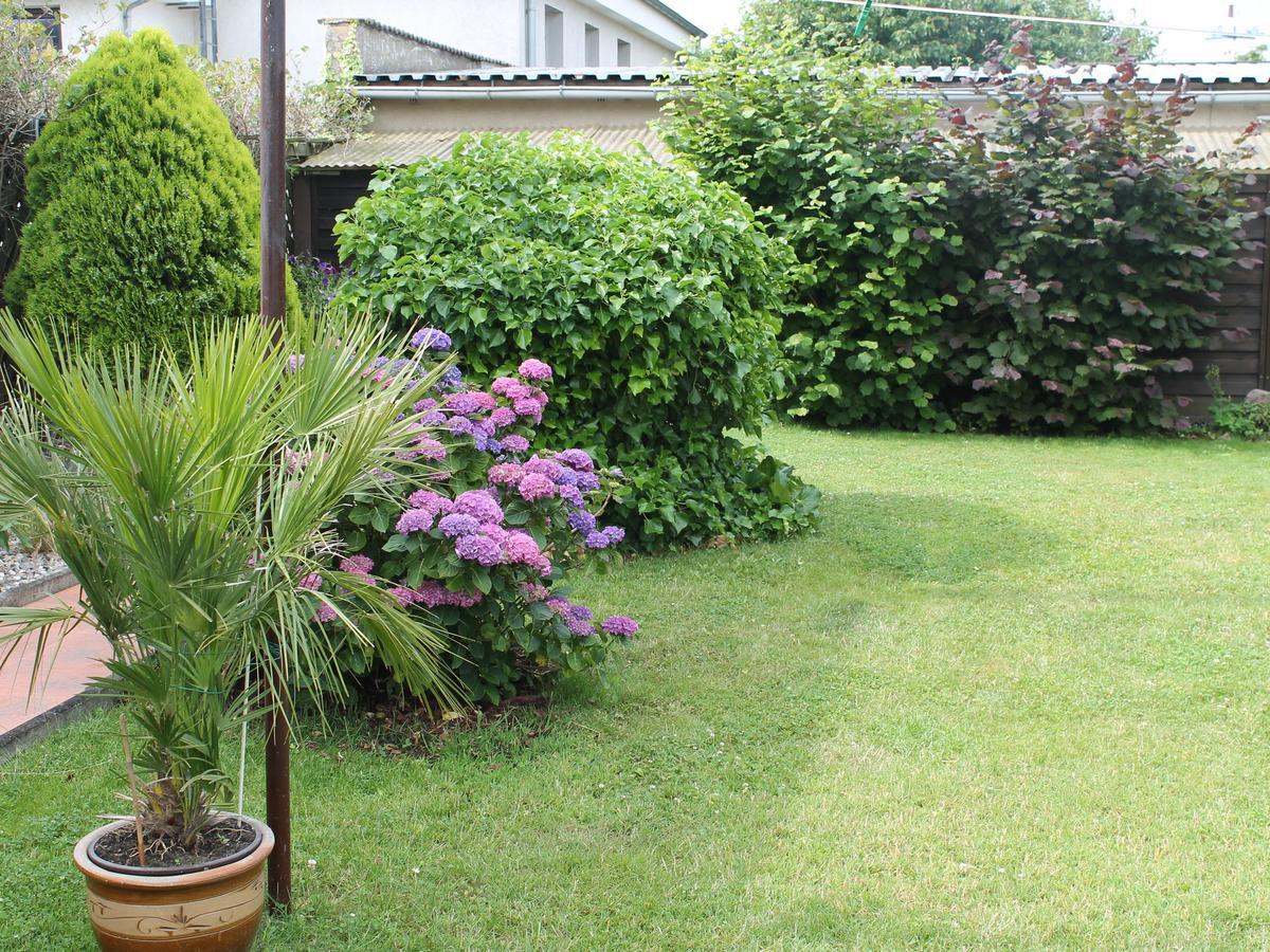 Apartment Rerik With Fenced Garden Экстерьер фото