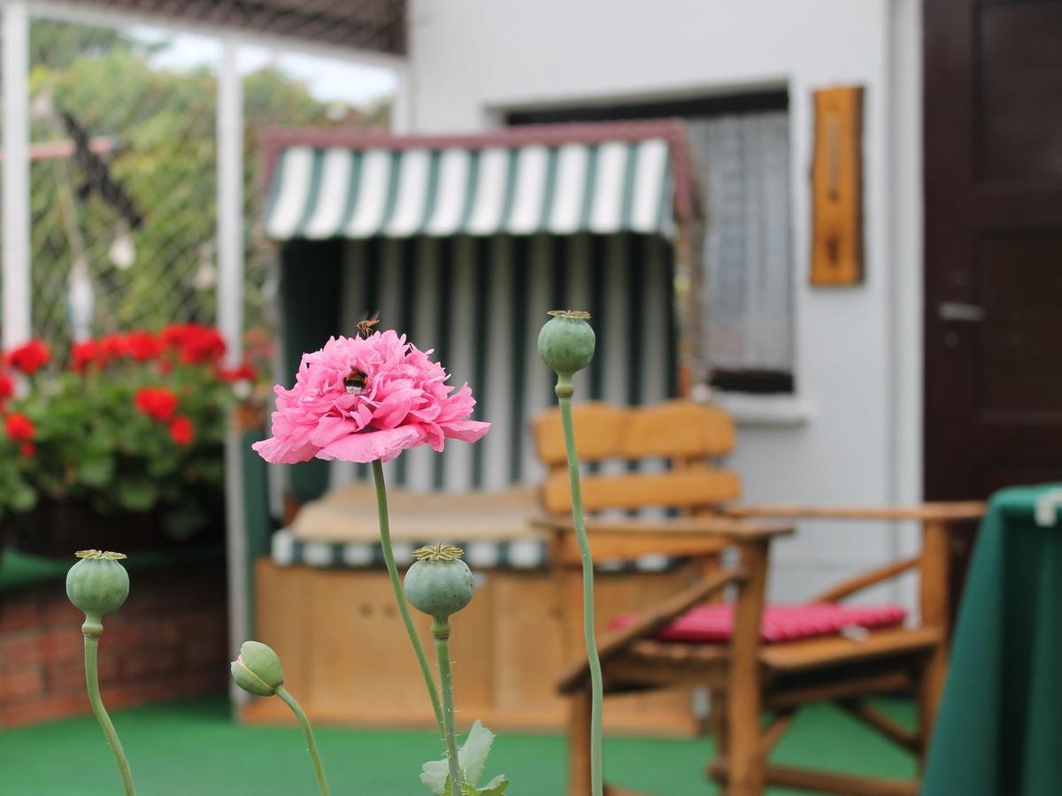 Apartment Rerik With Fenced Garden Экстерьер фото